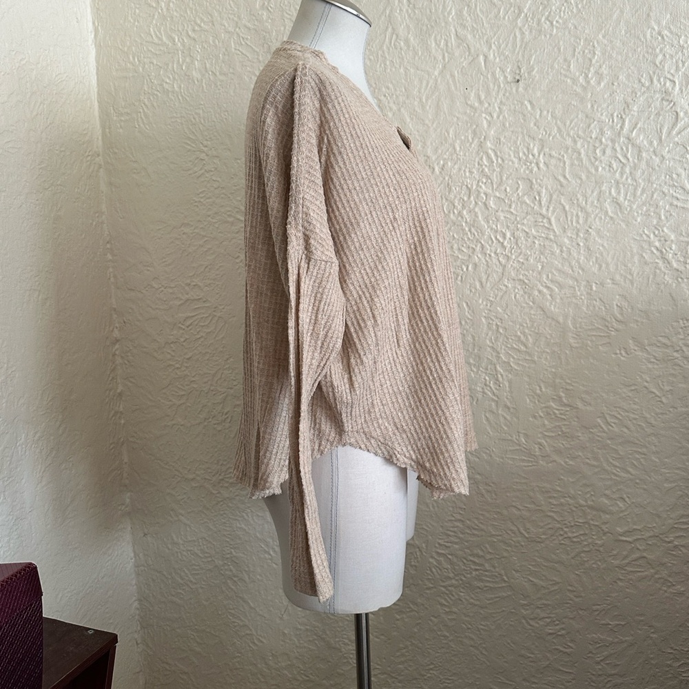 Urban Outfitters Out From Under JoJo Waffle Weave Thermal Top Beige XS - Picture 5 of 6